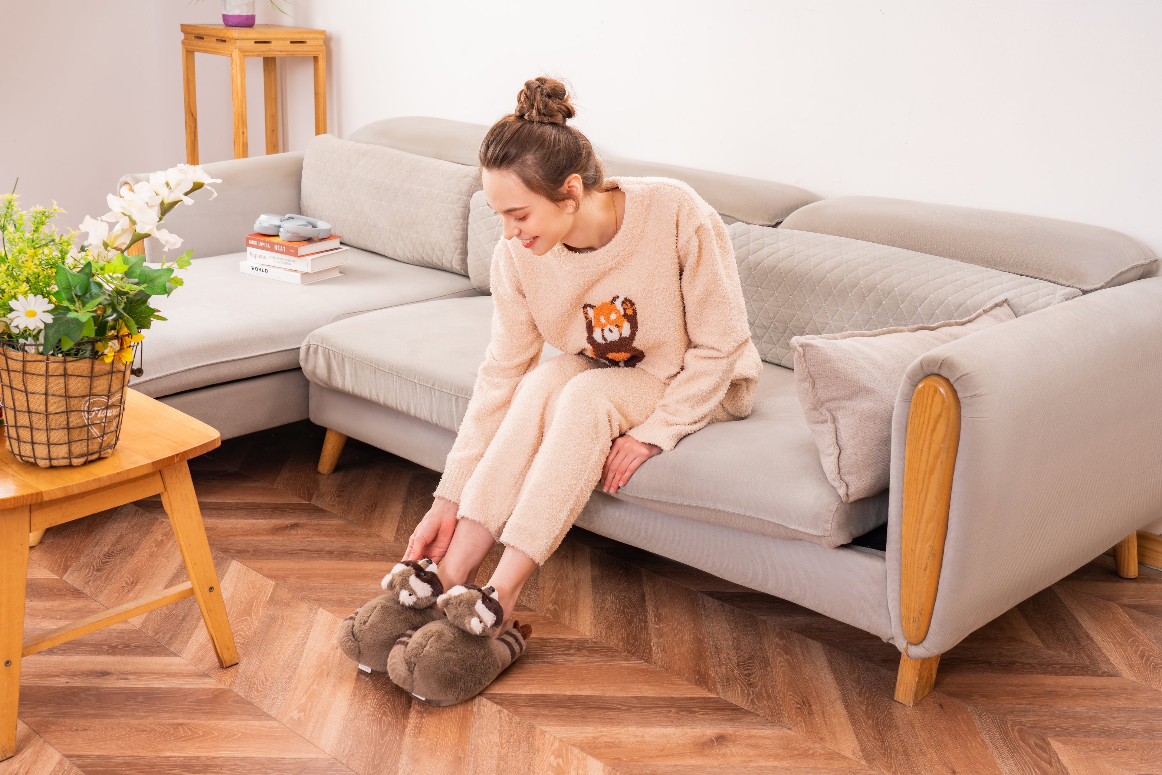 Home Plush Raccoon Slippers